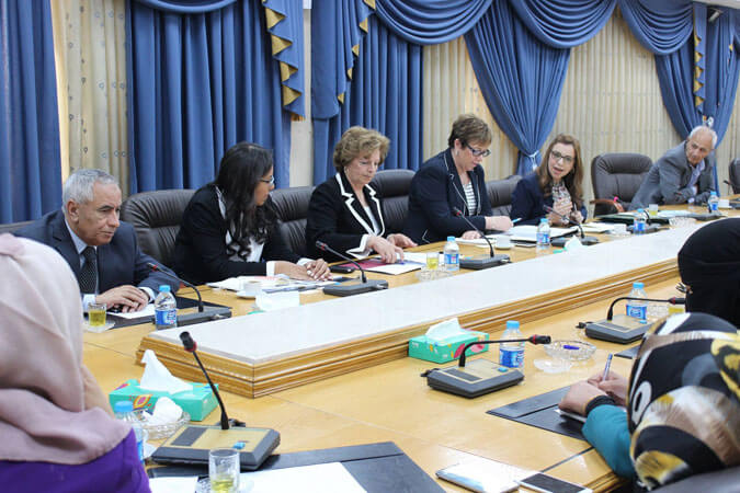 UN Women, in collaboration with the Jordanian National Commission for Women, hosted a round table discussion at the Jordanian Parliament between Jordanian and Moroccan Members of Parliament to exchange good practices on Penal Code amendments, with a specific focus on article 308 on 9 May 2016. Photo: Jordanian National Commission for Women.